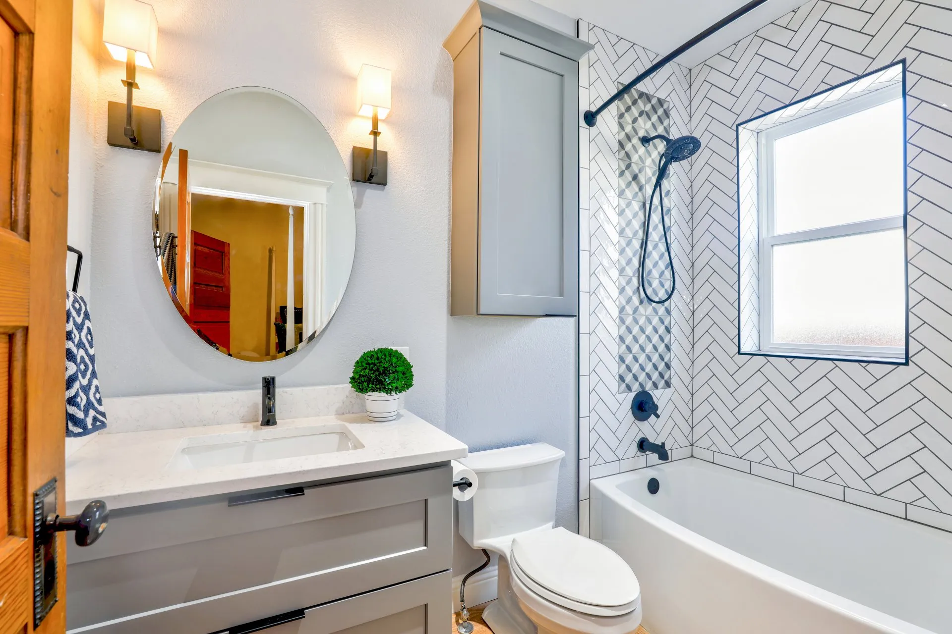 Practical Storage Solutions for Your Bathroom Remodeling Project