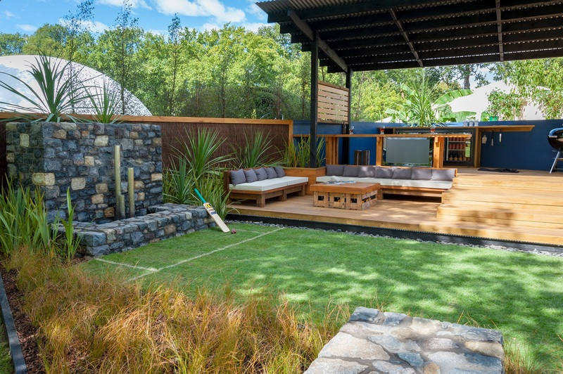 Outdoor Living Space Ideas for Small Yards